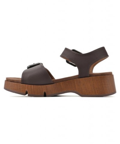 Women's Leftmost Platform Sandals Brown $35.55 Shoes